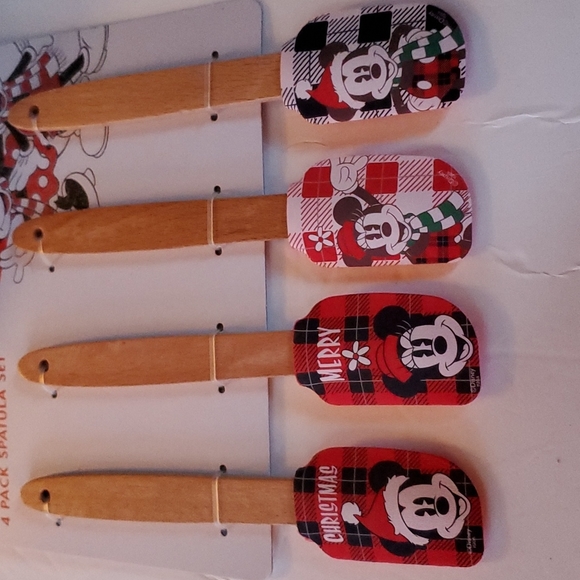 DISNEY Mickey Mouse Spatula 5 Set Christmas Gingerbread House Pot Holder - Picture 12 of 16